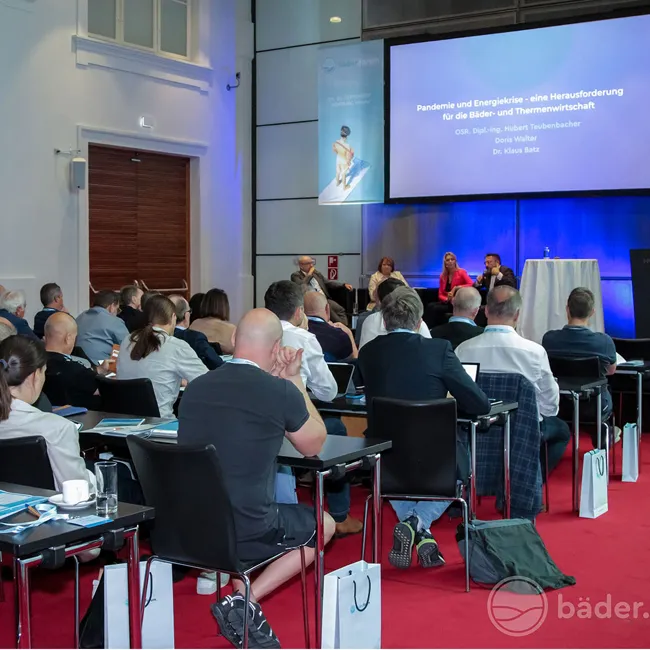 Wien Bäderforum 2023_Vortragssaal 1_credit bäder.forum_650.jpg